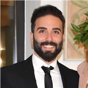 Insegnante di Scienze Naturali, con due anni di esperienza nelle scuole secondarie di II grado, offre lezioni private di scienze.